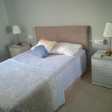 Torremolinos Alquilo Habitacion Con Bano Compartido Y Cocina Compartida Kültér fotó