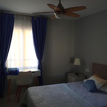 Alquilo Habitaciones Con Bano Y Cocina Compartida Torremolinos Kültér fotó