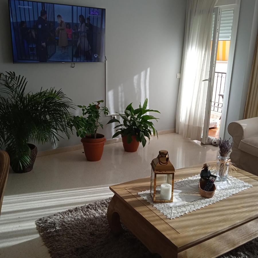 Torremolinos Alquilo Habitacion Con Bano Compartido Y Cocina Compartida Kültér fotó